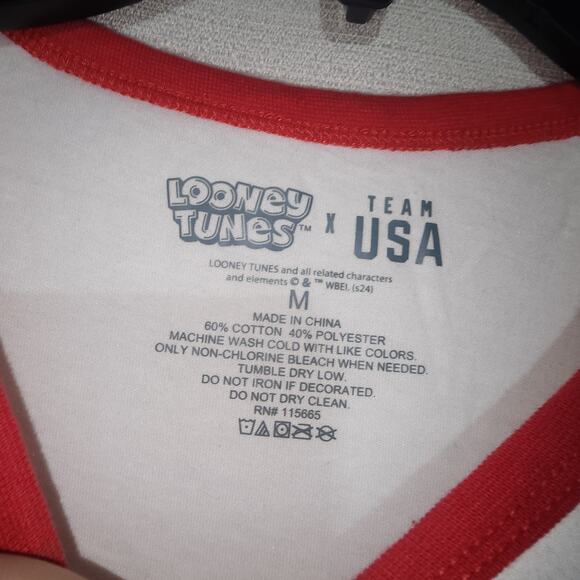 Bugs bunny ''one team, one dream'' faded shirt size medium - Picture 3 of 5